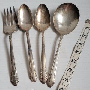 4pc Vintage SILVER PLATE Serving Set & 2 Spoons "Rogers IS" Flatware